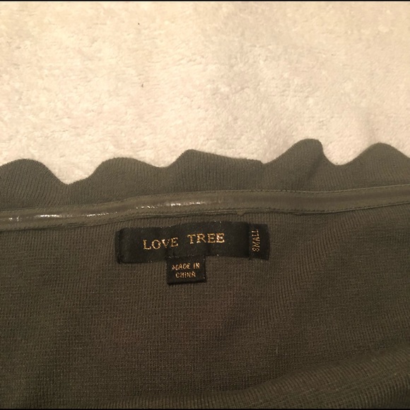 Love tree top - Picture 2 of 2